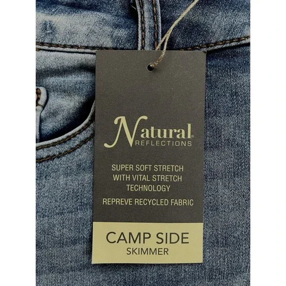 Natural Reflections Capri Camp Side Skimmer Jeans Size 4 NWT - Picture 3 of 7